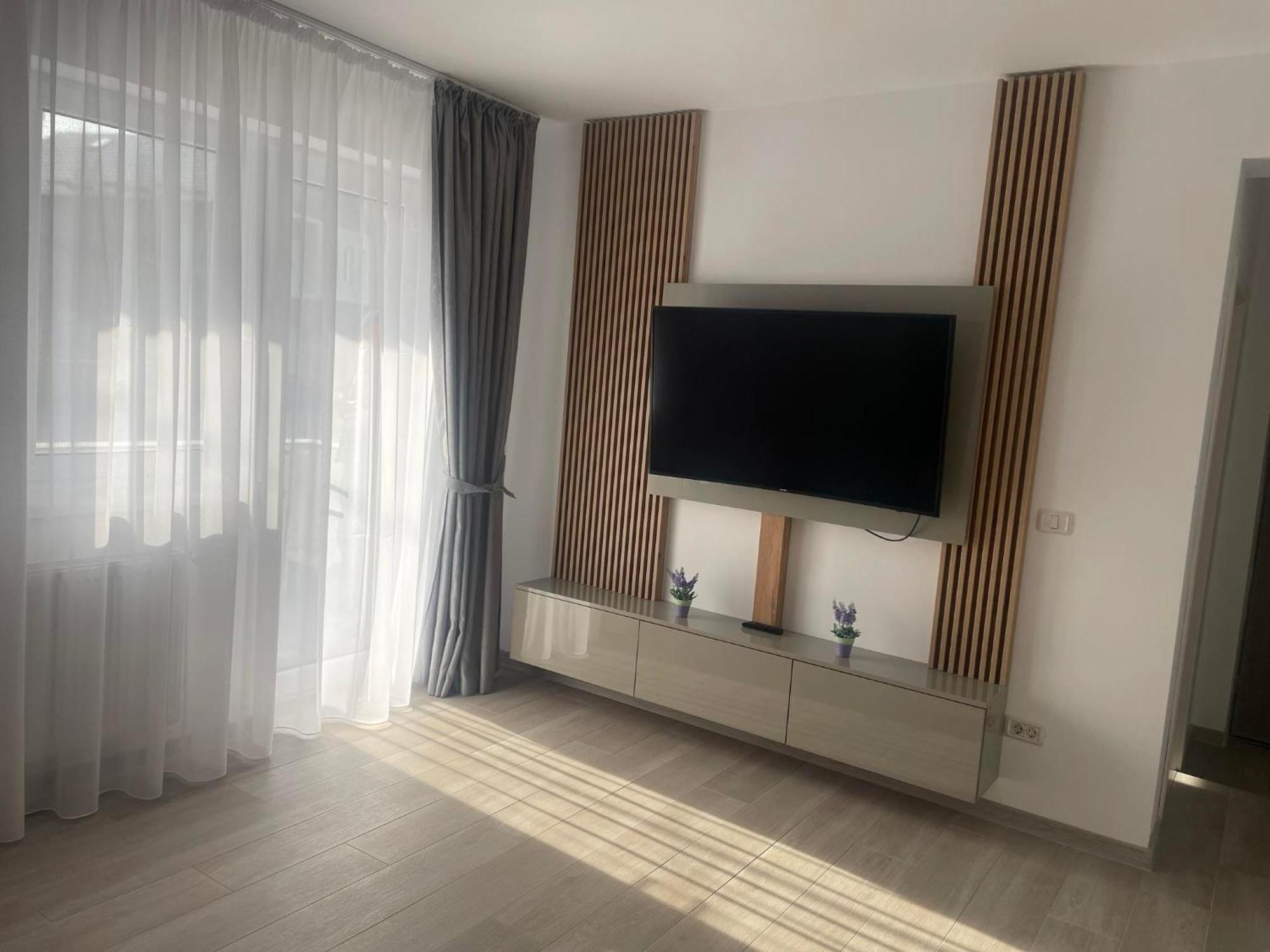Luxury Apartment Питешти Экстерьер фото